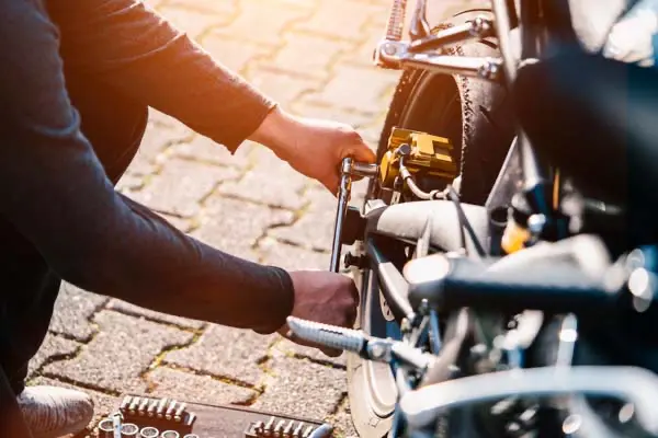 cómo cuidar tu moto nueva